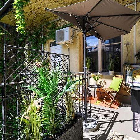 Margaret Apartment By The Danube Budapest Esterno foto
