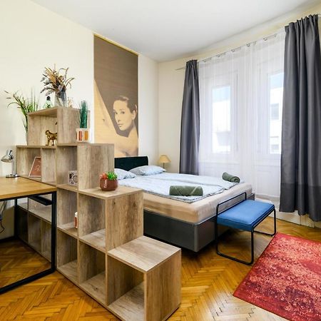 Margaret Apartment By The Danube Budapest Esterno foto