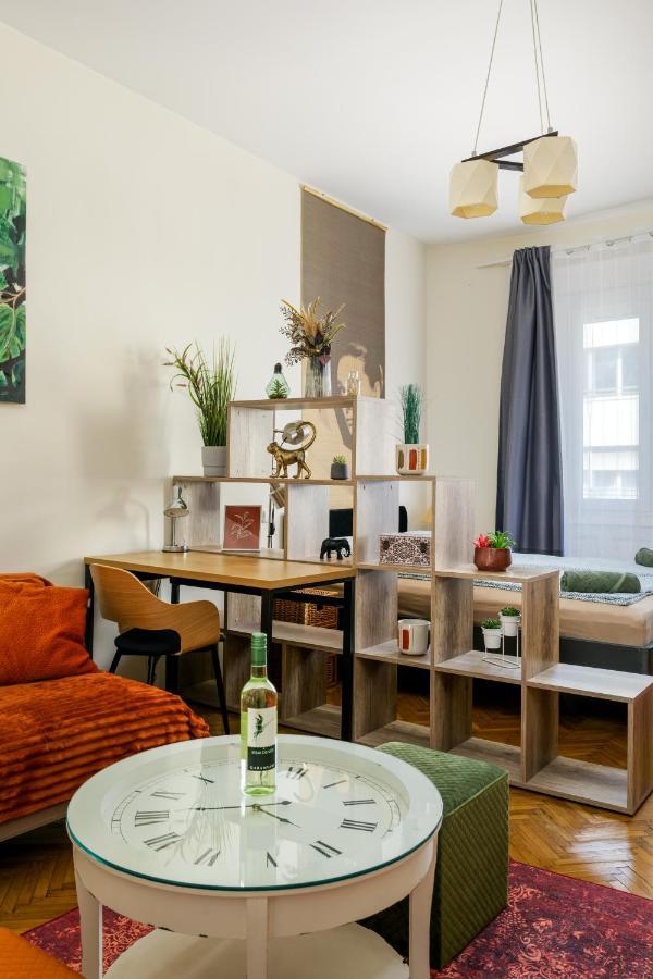 Margaret Apartment By The Danube Budapest Esterno foto