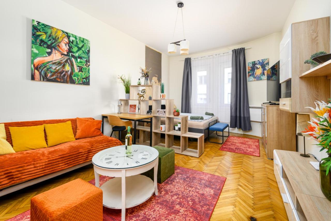 Margaret Apartment By The Danube Budapest Esterno foto
