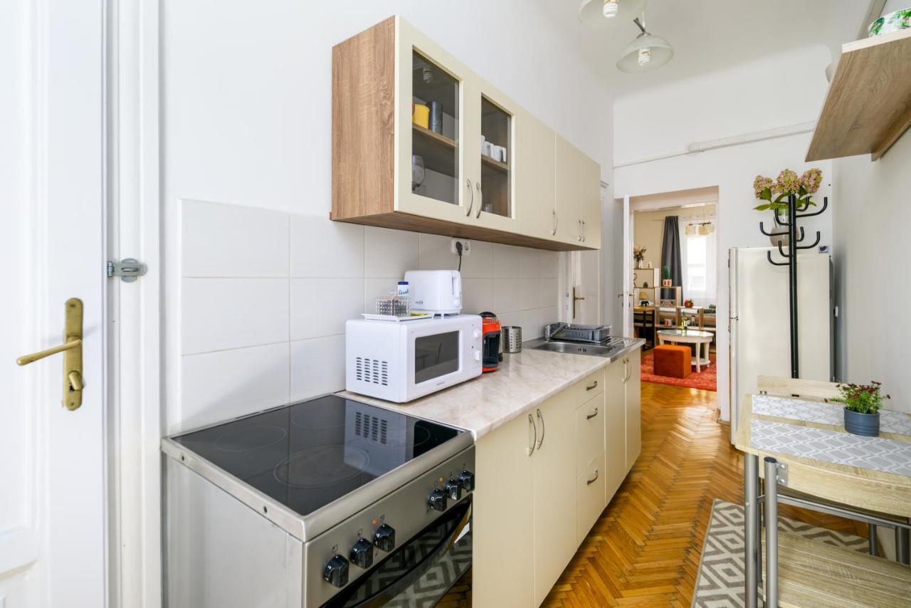 Margaret Apartment By The Danube Budapest Esterno foto